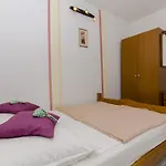 Ljubica شقة *