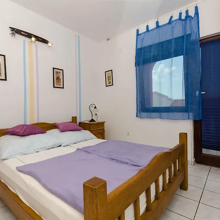 Ljubica Rogoznica (Sibenik-Knin)