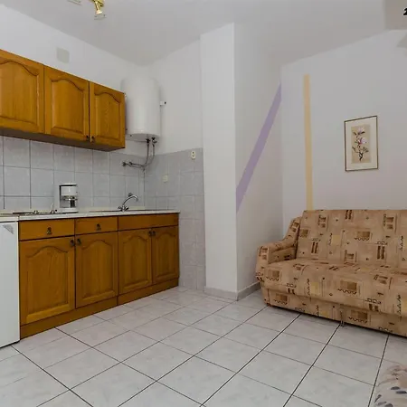 Ljubica Rogoznica (Sibenik-Knin)