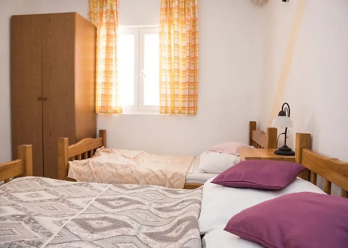 Ljubica * Rogoznica (Sibenik-Knin)